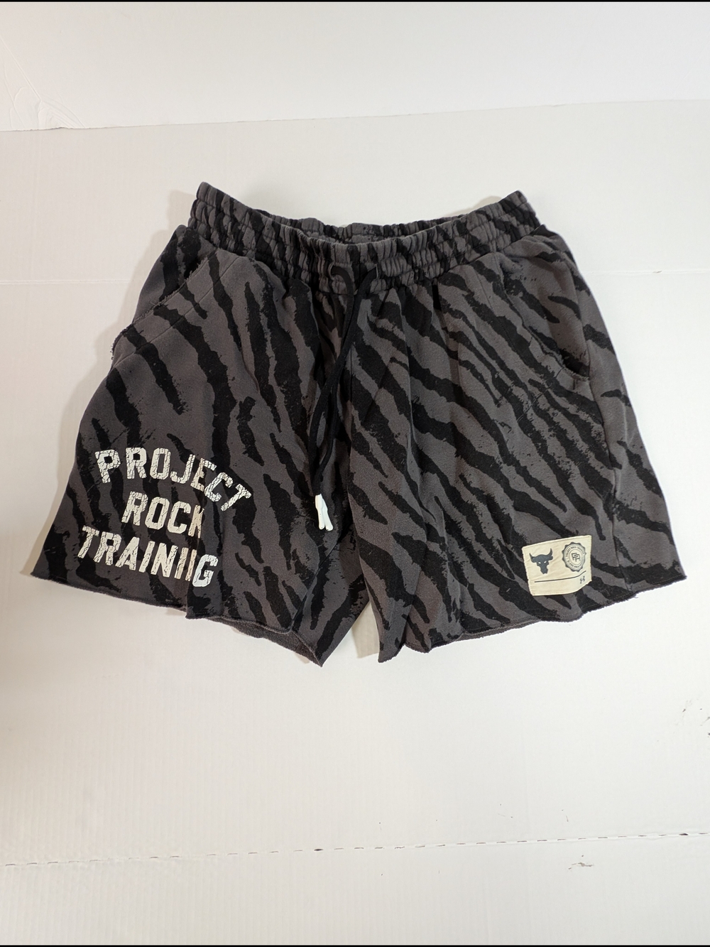 Under Armour Project Rock Training Tiger Stripe Shorts Mens Large